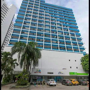Apto Cómodo En Bocagrande Apartamento